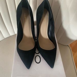 Aldo Black Pumps